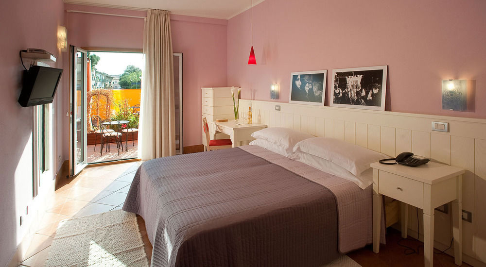 Marin Hotel Пула Екстер'єр фото